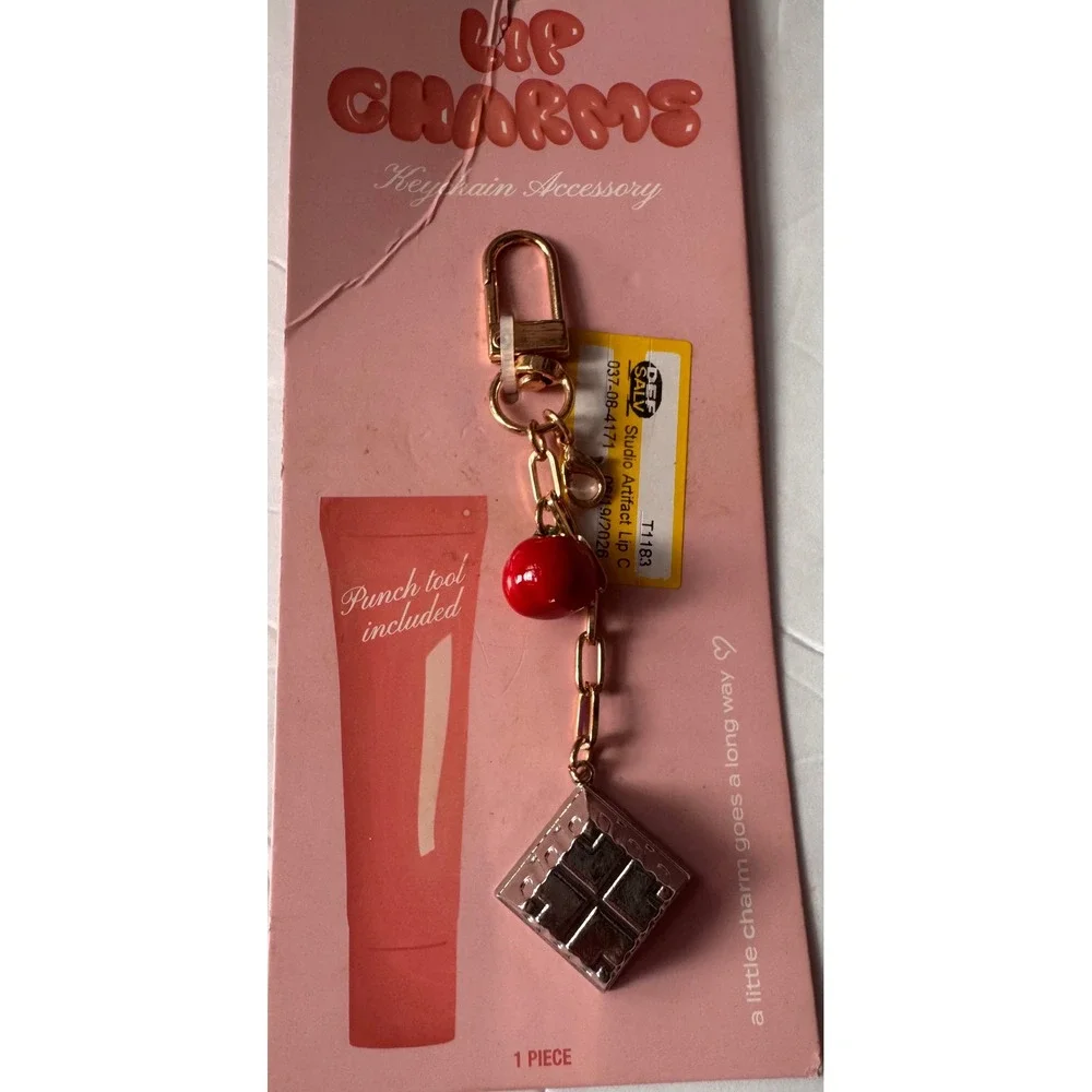 Line Modern Lip Charm Keychain Tomato Rose Gold Tone with Punch Tool LB1LCK2